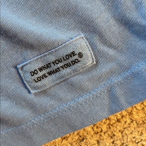 NWT Life Is Good Sky Blue Tee with Heart Sun and Wave - Picture 6 of 7